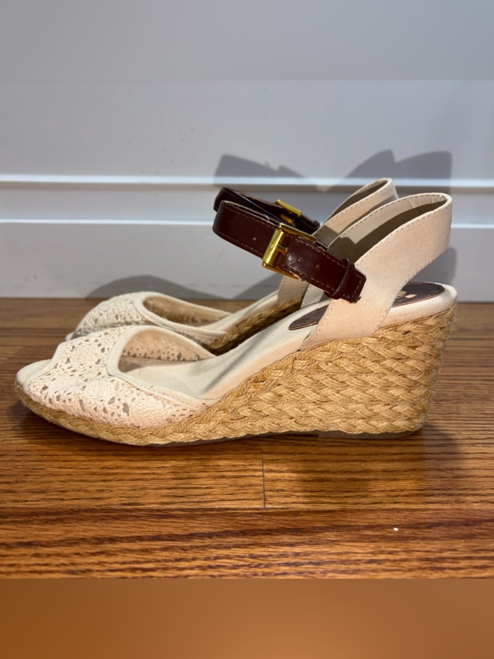 Chaps Damara Slingback Crochet Espadrille Wedge Sandals Shoes, sz 11B - Picture 2 of 9